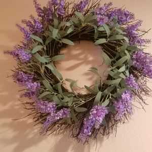 Pretty lilac wreath
